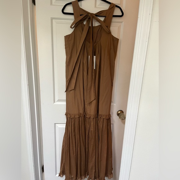 NWT retail $390. Anthropologie Tan Maxi Dress with shear bottom. Sz 6 - Picture 7 of 12